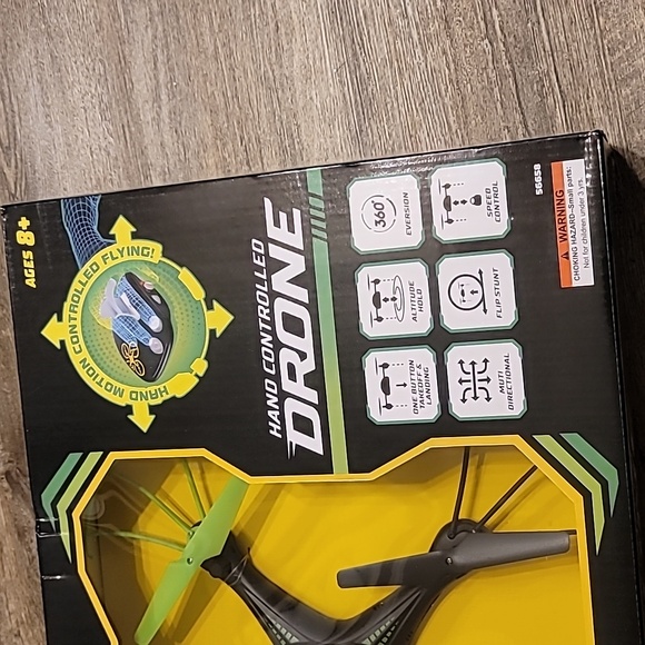 NIB Drone Hand Controlled - Picture 3 of 4